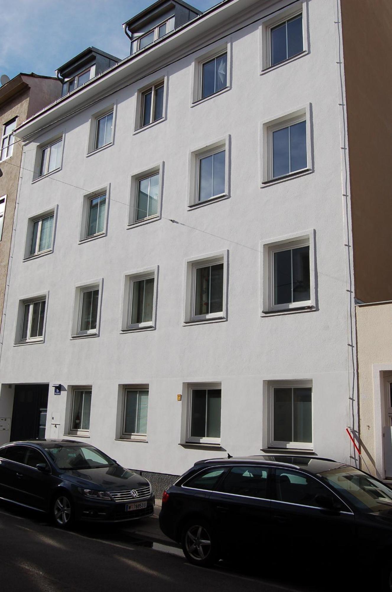 Apartment In Toller City-lage 45 M2 *